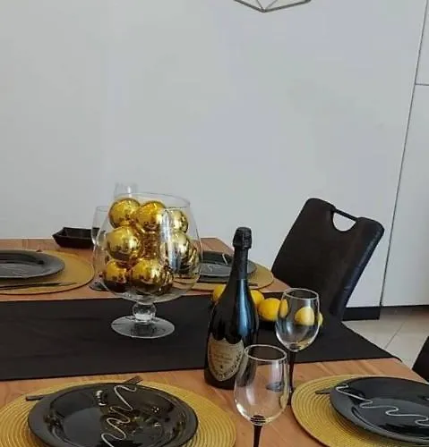 Luxury Oasis Split